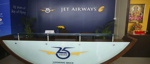 Jet Airways employees write to SBI, offer to take over airline