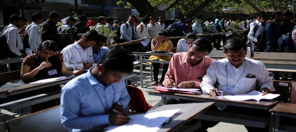 India's April jobless rate rises to 7.6 percent: CMIE