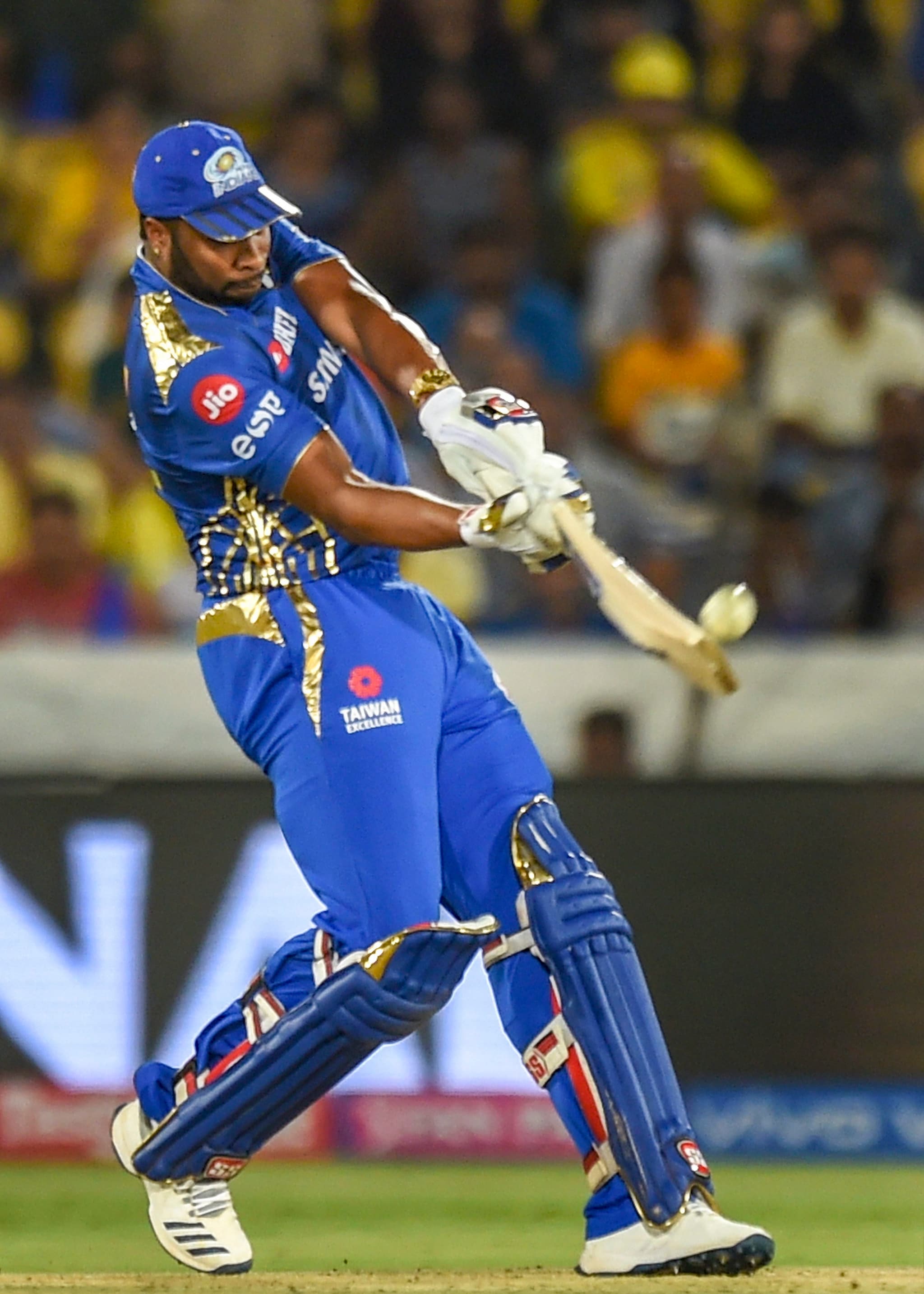 Ipl 2019 Final: Mumbai Indians Beat Chennai Super Kings By 1 Run 