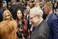 Investors gather to learn from Warren Buffett and each other