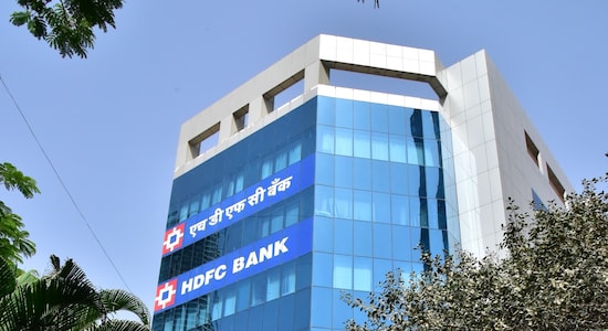 HDFC Bank's market cap tanked Rs 3,724.38 crore to Rs 6,94,541.80 crore and that of State Bank of India (SBI) fell Rs 3,123.61 crore to Rs 2,97,858.91 crore.
