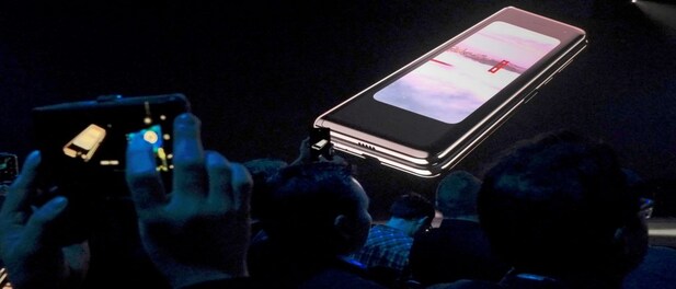 Samsung Electronics to launch Galaxy Fold in September after screen problems