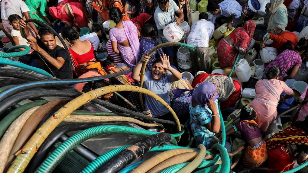 In Drought-hit Delhi, The Rich Get Limitless Water, The Poor Fight For ...