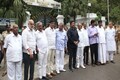 SC upholds disqualification of 17 Karnataka MLAs but allows them to contest polls