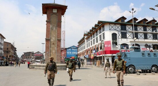 Amit Shah might visit Srinagar to unfurl Tricolour at Lal Chowk on August 15