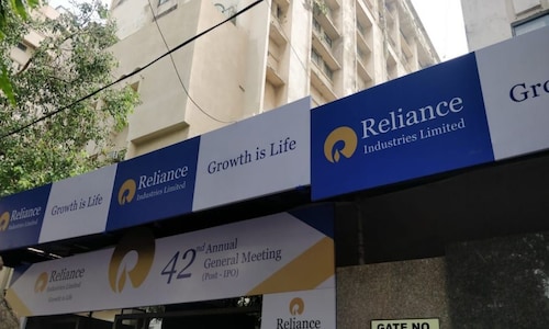 Reliance Industries becomes first Indian firm to cross market cap of Rs 9.5 lakh crore