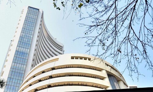 Closing Bell: Sensex surges 740 pts to 7-week high boosted by financial, auto, IT stocks; VIX eases 3%