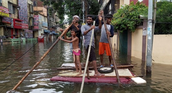 Floods kill 113 in Uttar Pradesh and Bihar in late monsoon burst