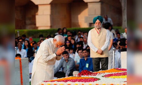 Leaders pay homage to Mahatma Gandhi on his 150th birth anniversary ...