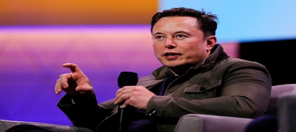 Elon Musk: I am not the ‘biggest fan’ of Warren Buffett – but his job is ‘important’