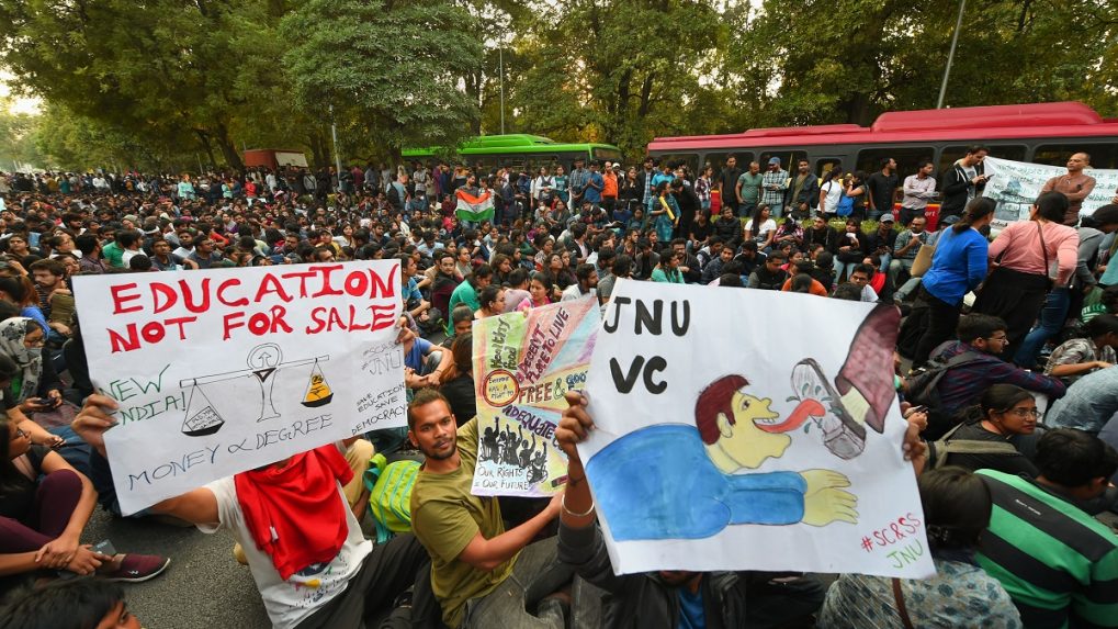 In Pictures: Jnu Students Allege Police Brutality During Fee Hike ...