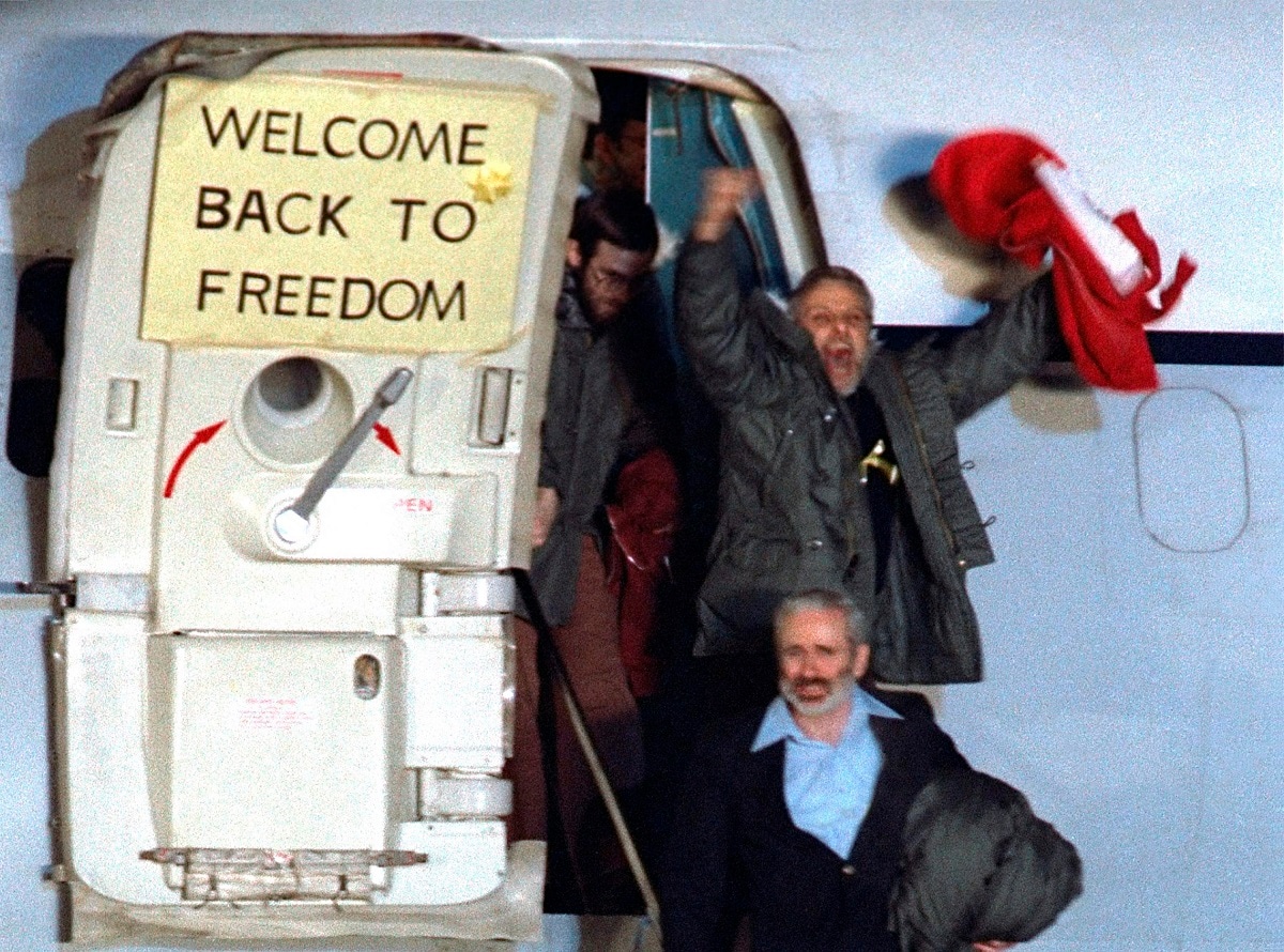 In Pictures Key Moments In The 1979 Iran Hostage Crisis At Us Embassy 