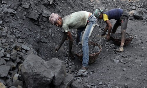 Coal imports at major ports slip 15% to 75 MT in April-January
