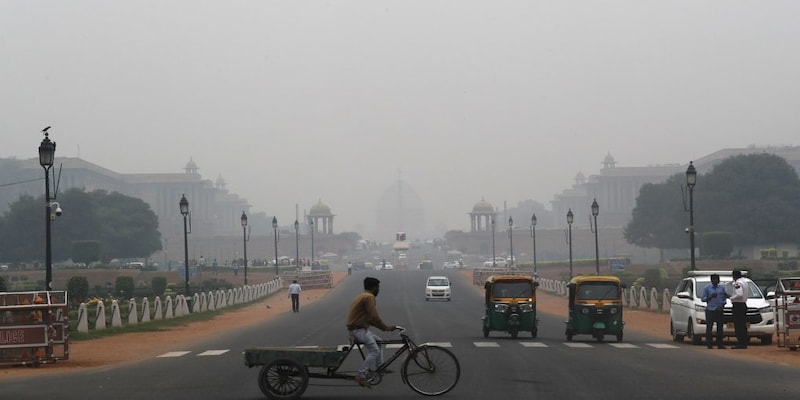 Delhi's air quality inches closer to 'very poor' levels on Diwali morning
