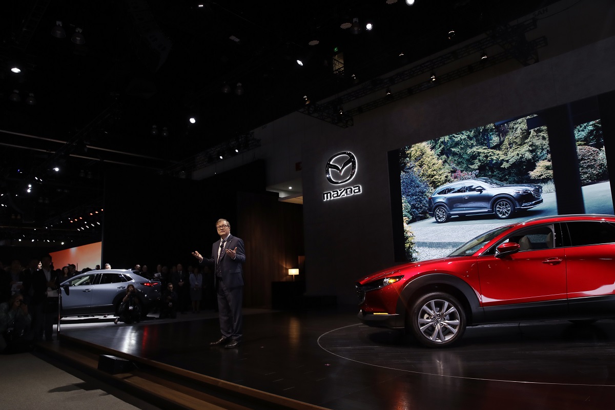 LA Auto Show Electric vehicles as well as SUVs dominate