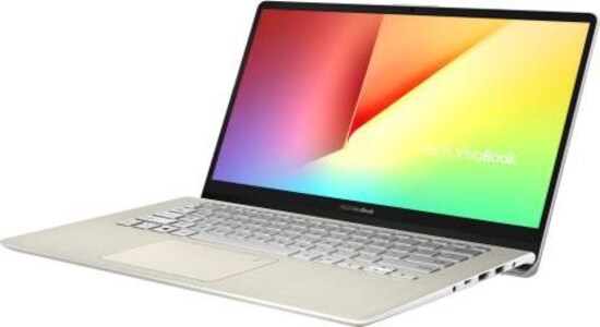 Asus Vivobook S Series – Rs 54,990 - This option from Asus proves to be a great balance between performance and size. It has a 14-inch full HD display with three side slim bezels and weighes just 1.4kg. In the hardware department you get an Intel Core i5 8th gen processor, 8GB RAM, 256GB SSD plus a 1TB hard drive for storage. It has a unique ergolift design that raise the laptop at an angle for comfortable typing. It has 3 x USB 3.0 port, USB Type C port, HDMI and a microSD card reader along with HD webcam, fingerprint reader and a backlit keyboard. It also boasts or fast charging support with 60% charge in less than an hour. 