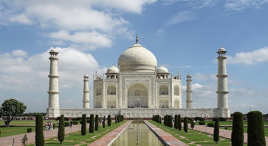 1024px-Taj_Mahal_(Edited) wiki 1024px-Taj_Mahal_(Edited) wiki