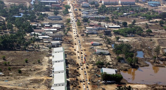 FILE PHOTO: An aerial view of Khao Lak, north of the Thai island of Phuket, December 30, 2004 following the deadly tsunami. REUTERS/Luis Enrique Ascui FILE PHOTO: An aerial view of Khao Lak, north of the Thai island of Phuket, December 30, 2004 following the deadly tsunami. REUTERS/Luis Enrique Ascui