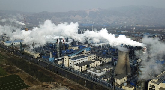 China’s climate paradox: A leader in coal and clean energy