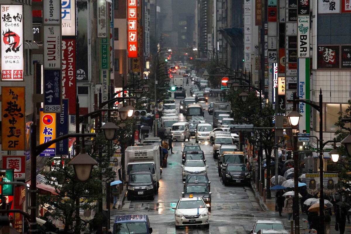 The Tokyo Taxi Driver Suit And Tie White Gloves Optional Cnbctv18 Com