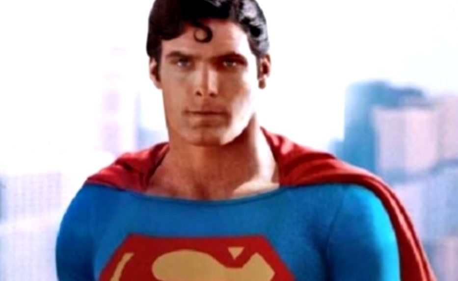 Christopher Reeve'S 'Superman' Cape Sells For $193,750 At Auction