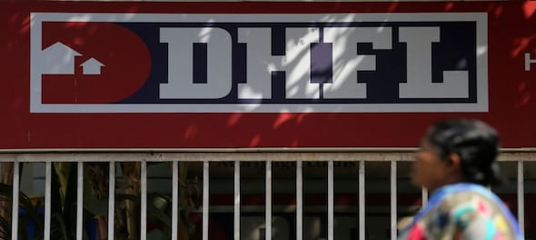 RBI bans DHFL from taking deposits under Pirmal management