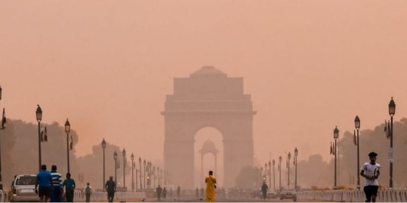 Delhi shivers at 5 degrees Celsius