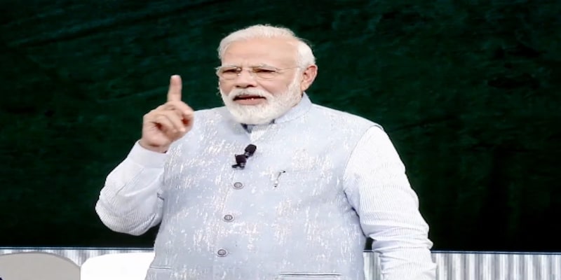 India traversing on path to ''victory'' against COVID-19, writes PM Modi in his letter on first anniversary of his second term