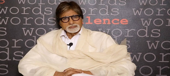 Amitabh Bachchan denies rumours of hospitalisation, calls it 'fake news'