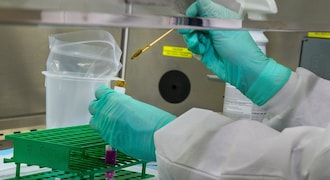 Maharashtra slashes COVID-19 RT-PCR test price to half