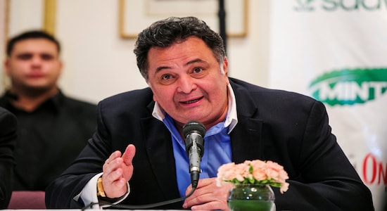 FILE PHOTO: Bollywood actor Rishi Kapoor answers questions during a news conference discussing his new film &quot;Besharam&quot; in New York, September 23, 2013. REUTERS/Lucas Jackson/File Photo