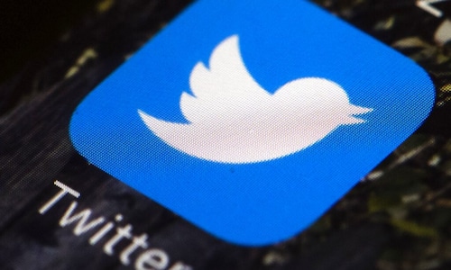Twitter silences some verified accounts after wave of hacks