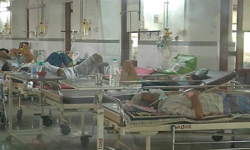 Maharashtra hospitals reopen COVID wards as cases surge