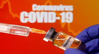 Singapore starts COVID-19 vaccination for healthcare workers