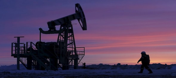 Brent oil benchmark hits 2-year high, WTI highest since 2018