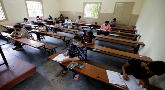 Delhi University postpones UG, PG final year exams
