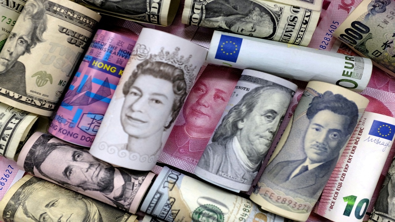 10. Forex reserves fall by USD 2.986 bln to USD 579.285 bln  | The country’s foreign exchange reserves declined by USD 2.986 billion to reach USD 579.285 billion in the week ended March 26, RBI data showed. The fall in reserves was on account of a decrease in foreign currency assets (FCA), a major component of the overall reserves. FCA declined by USD 3.226 billion to USD 537.953 billion. In the previous week ended March 19, the forex kitty had increased by USD 233 million to USD 582.271 billion.