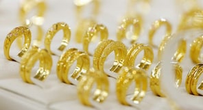 Gold prices drop amid speculation and global uncertainty: What to expect next