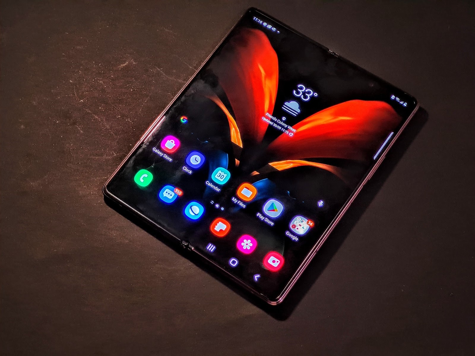 Samsung Galaxy Z Fold 2 Review: A Glimpse Into Our Ultra Mobile