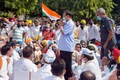 Kejriwal joins Punjab AAP's protest at Jantar Mantar, demands complete rollback of new farm laws