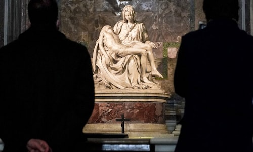 In pictures: Rome churches beckon with art and no 'hordes'