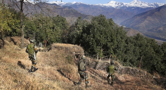 India and Pakistan militaries agree to stop cross border firing in Kashmir