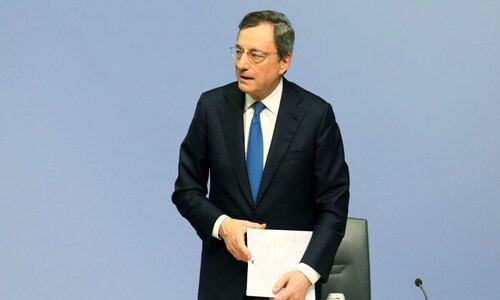 Italian PM Mario Draghi resigns after coalition falls apart