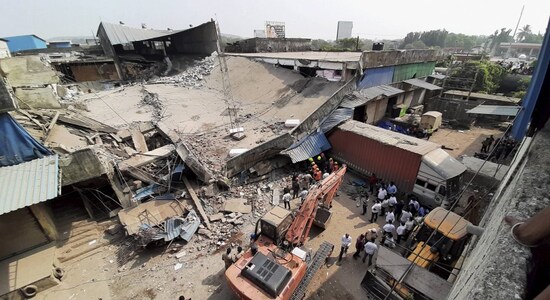 Maharashtra building collapse: FIR against 4 persons, death toll rises to 2