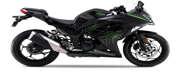 Kawasaki Unveils 2021 Ninja 300 In India, Bookings To Open Soon