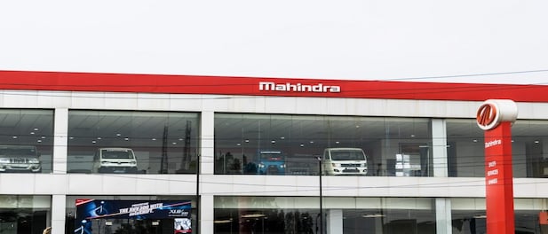 Mahindra & Mahindra extends gains to 2nd straight day after Q2 earnings