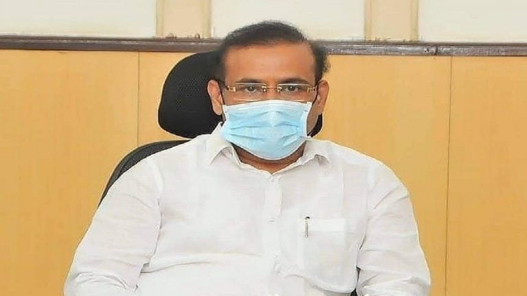 Maharashtra wants to inoculate up to 7 lakh people daily: Health Minister  Tope - cnbctv18.com