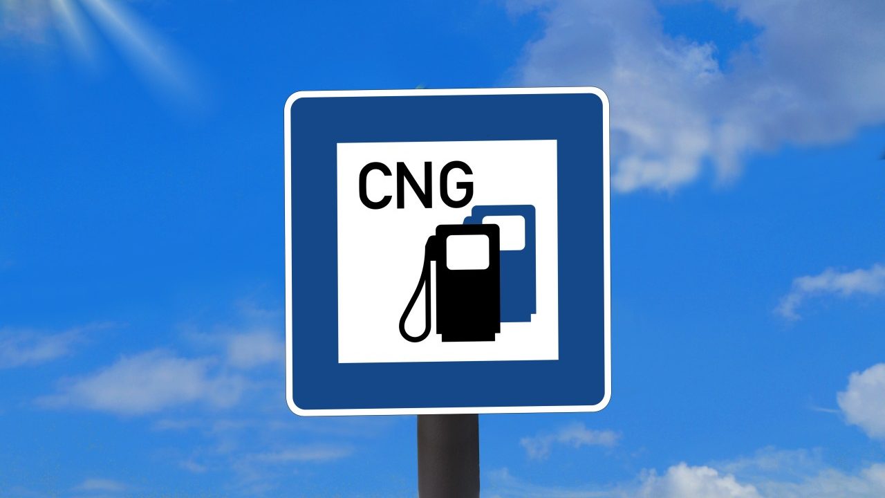 Oil Ministry freezes gas allocation prices of CNG PNG spike