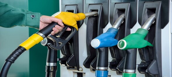 Fuel prices unchanged today: Petrol stands at Rs 95.41 in Delhi, stable at Rs 109.98 in Mumbai