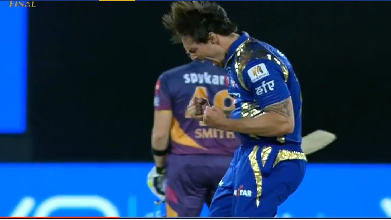  Mitchel Johnson bowls the final over and wins it for Mumbai in 2017:  Batting first, the Mumbai Indians scored a paltry 129 in 20 overs. The Rising Pune Supergiants needed 11 off 6 balls and Australian speedster Mitchel Johnson pulled off a miracle. The target was reduced to merely 7 in the last 5 balls, but the left-arm fast bowler sent Manoj Tewari and Steve Smit back to the pavilion off successive deliveries. Sundar retired on fourth delivery and Pune needed 4 off the last ball. A yorker from Johnson ensured a win for Mumbai Indians and the team lifted the trophy. Image source: IPLt20.com